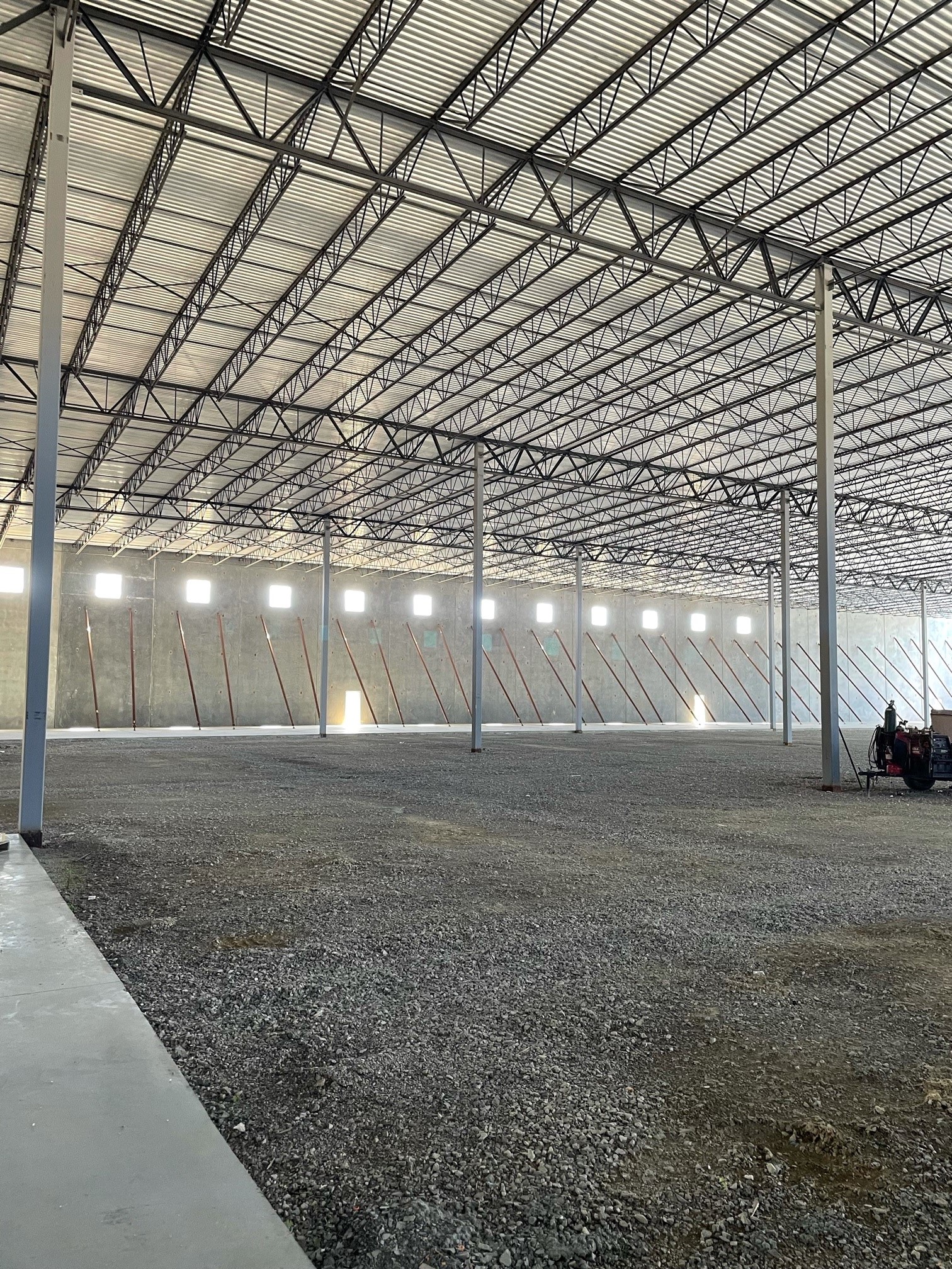 Evansville Regional Shell 100 Woodward Commercial Realty, Inc.